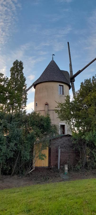 Вилла Moulin A Vent Le Champ Du Trail Saint-Cyr-des-Gats Экстерьер фото